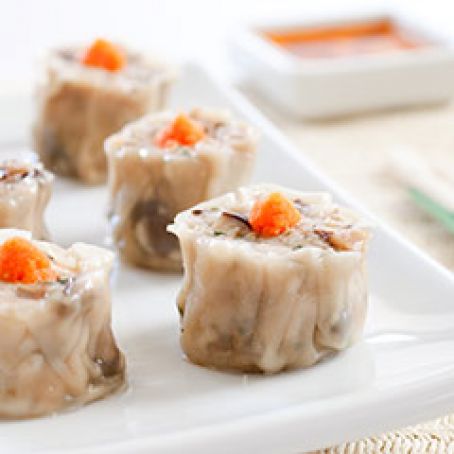 Dumplings Asian Shu Mai w/Chili oil dipping sauce